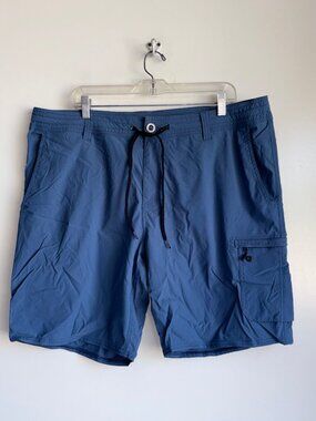 Pelagic Traverse Fishing Shorts Men's Size 40